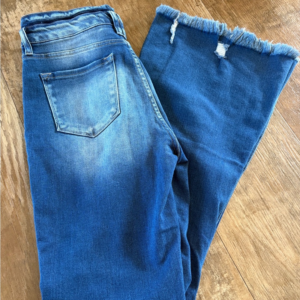 KanCan Bell Bottom Frayed Hem Blue Jeans Size 28